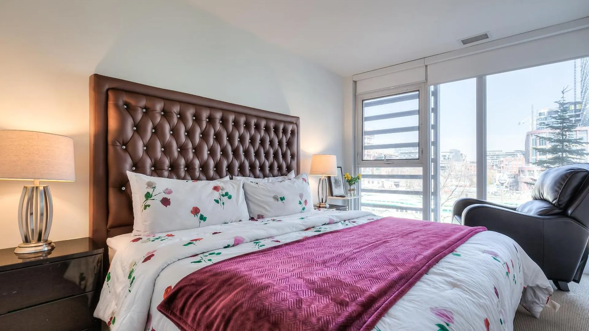 Delight Suites In Downtown Toronto Mississauga