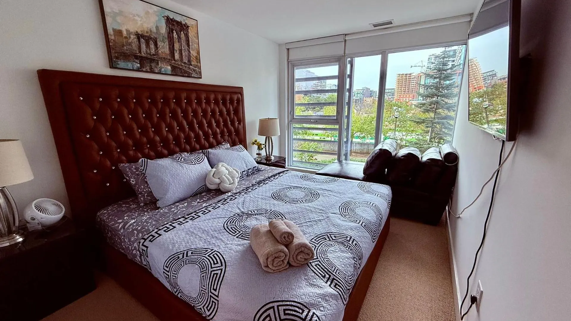 Apartment Delight Suites In Downtown Toronto Mississauga